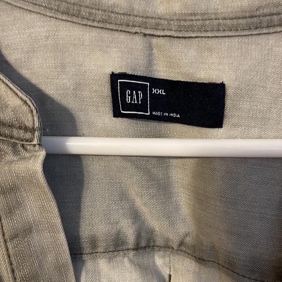 GAP Grey Tencel Blouse - Picture 3 of 4